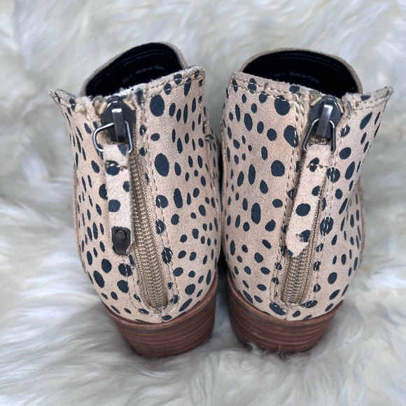 DV by Dolce Vit Booties - Picture 3 of 5